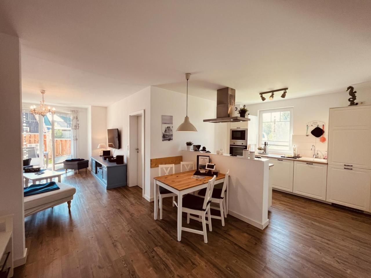 Ferienwohnung Blue In Born Bagian luar foto